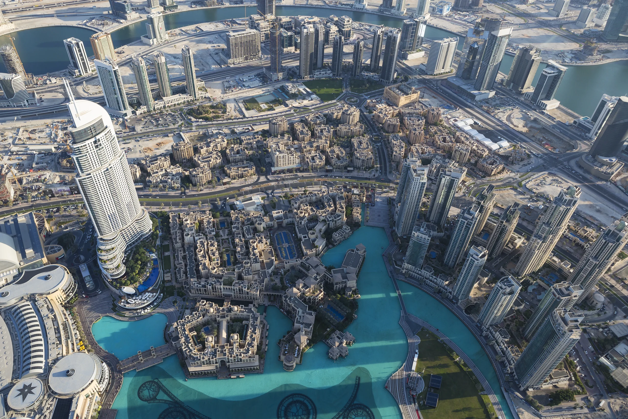 Understanding Real Estate Service Charges in Dubai: A Must-Read for Investors and Homeowners Understanding Real Estate Service Charges in Dubai: A Must-Read for Investors and Homeowners